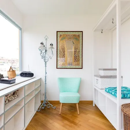 Floor With Terrace Appartement Rome