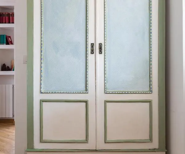 Floor With Terrace * Рим