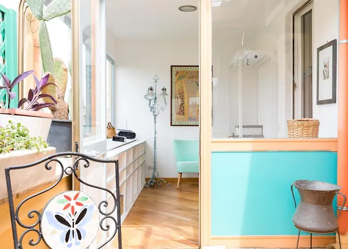 Floor With Terrace Апартаменты *